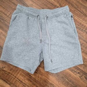 NWOT A/E Womens Shorts- size small